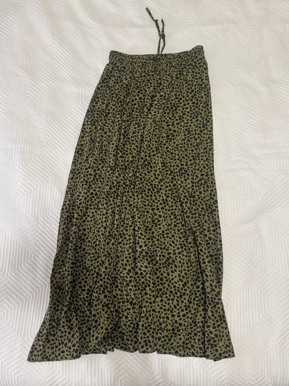 Green and Black Dot Maxi Skirt Size L